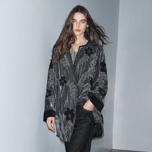 NWT Zara ZW COLLECTION LIMITED EDITION EMBROIDERED VELVET KIMONO Jacket Size M